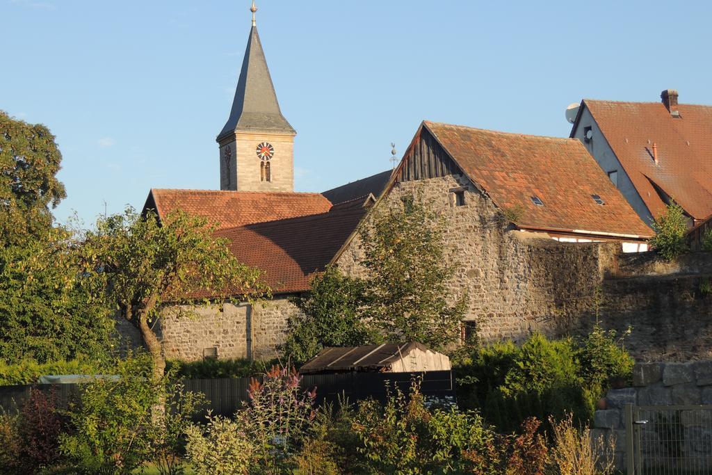 Hotel-Gasthof Neue Post Leutershausen  Bagian luar foto