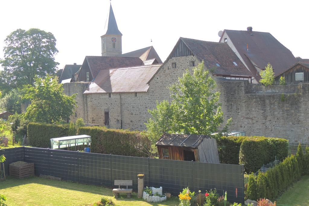 Hotel-Gasthof Neue Post Leutershausen  Bagian luar foto
